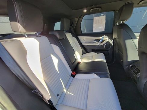 Used 2025 Land Rover Discovery Sport Dynamic SE image 19
