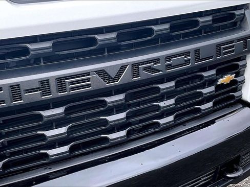 Used 2021 Chevrolet Silverado 2500 W/T w/ WT Convenience Package image 26