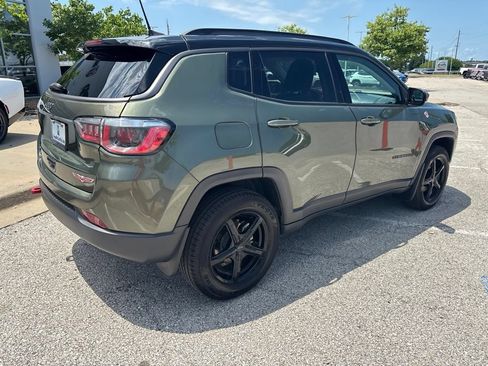 Used 2019 Jeep Compass Trailhawk AWD/4WD image 30