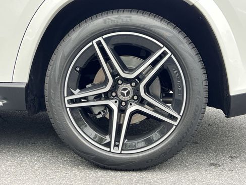 New 2026 Mercedes-Benz GLS 450 4MATIC image 17