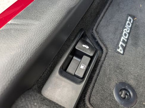 New 2026 Toyota Corolla LE image 23