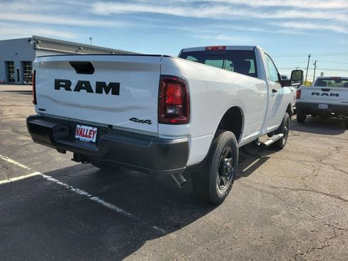 New 2026 RAM 2500 Tradesman AWD/4WD image 7