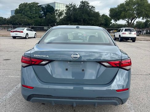 Used 2025 Nissan Sentra SV FWD image 5