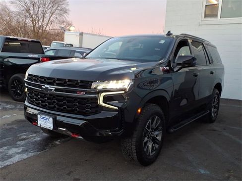 Used 2021 Chevrolet Tahoe Z71 w/ Luxury Package image 3