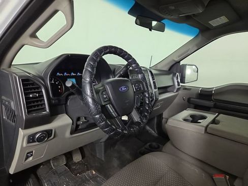 Used 2018 Ford F150 XLT RWD image 14