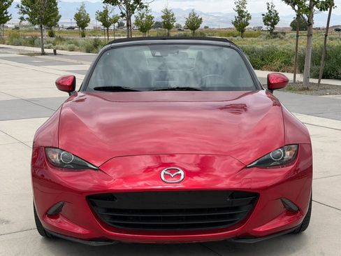 Used 2016 MAZDA MX-5 Miata Grand Touring RWD image 2