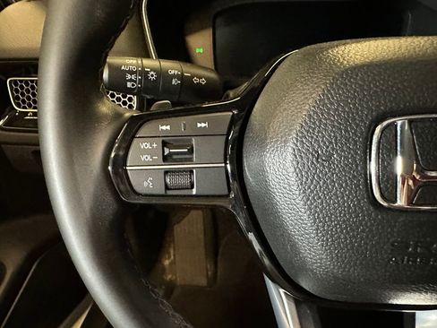 Used 2024 Honda Civic Touring image 11