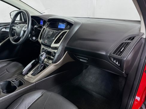 Used 2012 Ford Focus SEL image 26