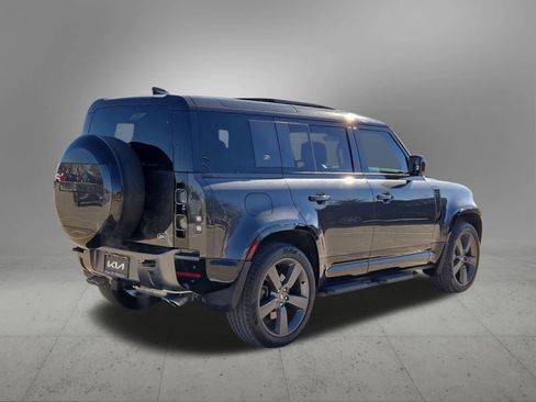 Used 2023 Land Rover Defender 110 Carpathian Edition image 6