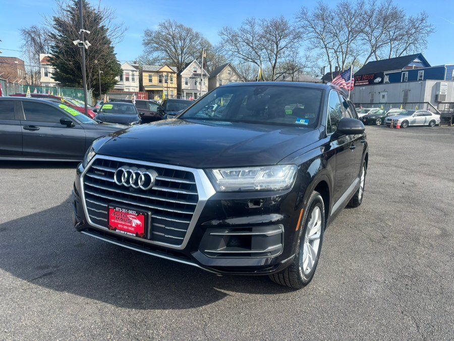 Used 2017 Audi Q7 3.0T Premium Plus AWD/4WD image 2