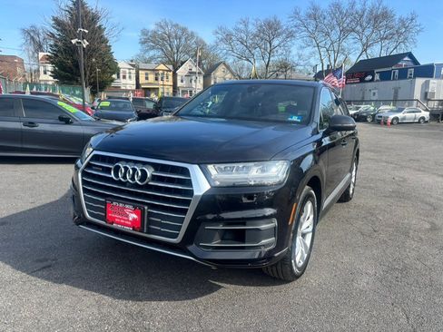 Used 2017 Audi Q7 3.0T Premium Plus AWD/4WD image 2