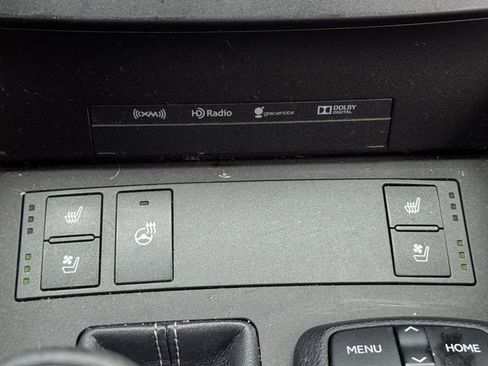 Used 2016 Lexus IS 200t w/ F Sport Package RWD image 19