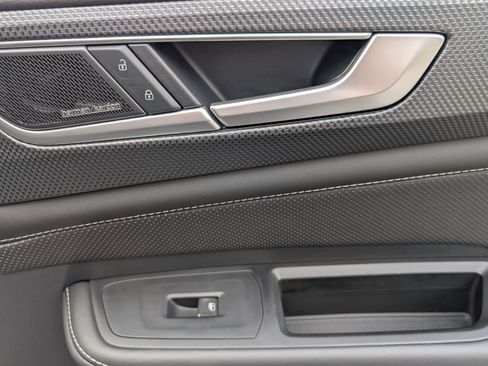 Used 2024 Volkswagen Atlas Cross Sport SEL Premium R-Line image 22