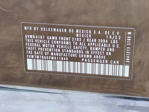 Used 2023 Volkswagen Jetta SE image 33