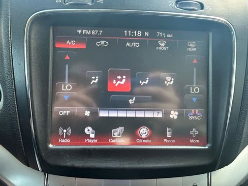 Used 2011 Dodge Journey SXT FWD image 24