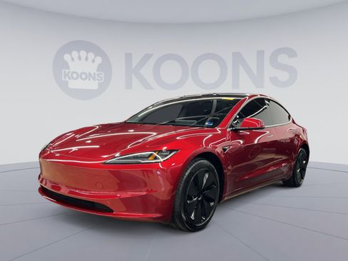 Used 2025 Tesla Model 3 Long Range image 1