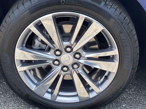 Certified 2024 Cadillac XT5 Premium Luxury w/ LPO, Floor Liner Package AWD/4WD image 40