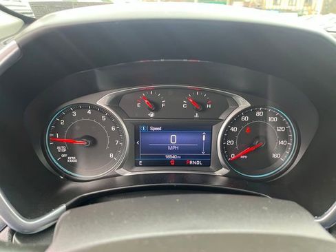 Used 2019 Chevrolet Equinox LT image 14