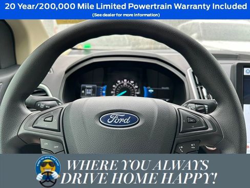 New 2024 Ford Edge SE image 11