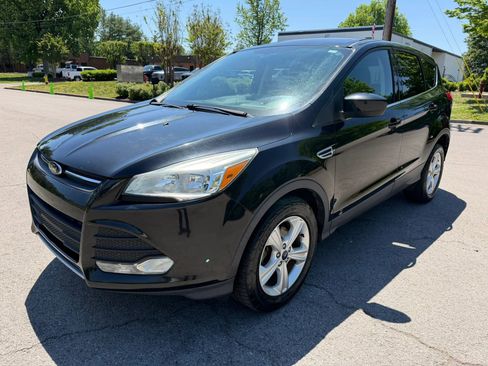 Used 2015 Ford Escape SE FWD image 8