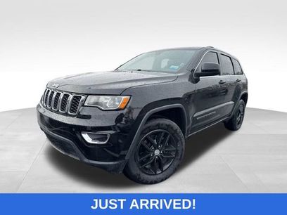 Used 2018 Jeep Grand Cherokee Laredo