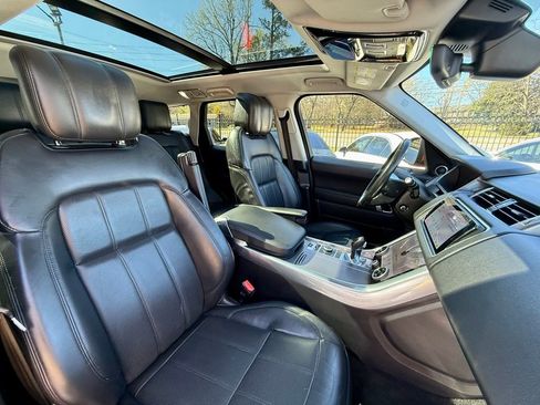 Used 2018 Land Rover Range Rover Sport HSE image 28