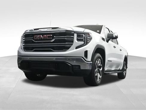 Used 2023 GMC Sierra 1500 SLT w/ SLT Premium Plus Package AWD/4WD image 9