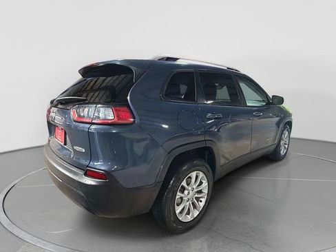 Used 2021 Jeep Cherokee Latitude FWD image 4