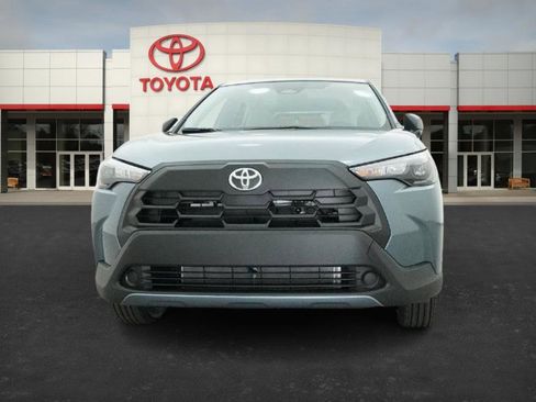 New 2026 Toyota Corolla Cross L image 2