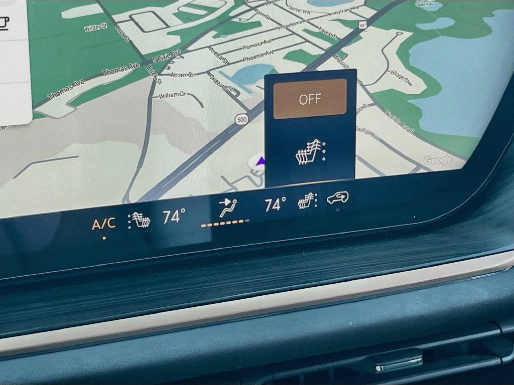 Used 2025 Buick Envision Sport Touring AWD/4WD image 21