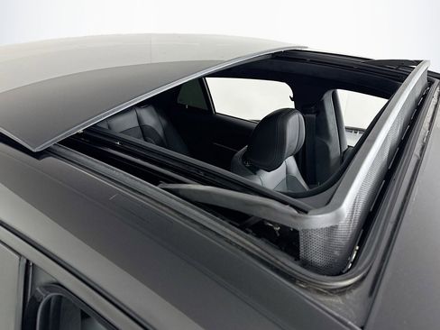 Certified 2025 Mercedes-Benz GLE 63 AMG S image 22