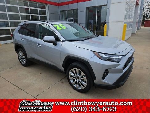 Used 2025 Toyota RAV4 XLE Premium image 1