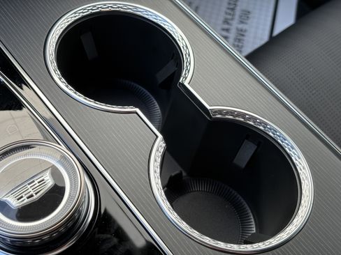 New 2025 Cadillac Lyriq Luxury image 27