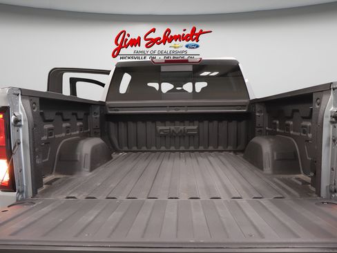Used 2025 GMC Sierra 1500 SLE AWD/4WD image 38