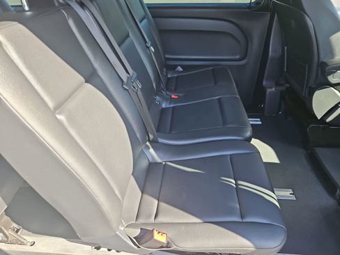 Used 2023 Mercedes-Benz Metris Passenger image 19
