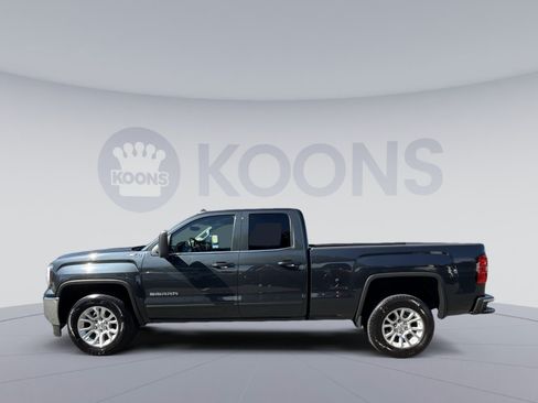 Used 2018 GMC Sierra 1500 SLE w/ SLE Value Package AWD/4WD image 2