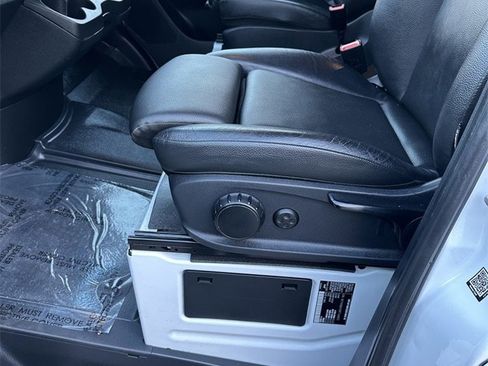 Used 2024 Mercedes-Benz Sprinter 144 Cargo w/ Acoustic Package image 14