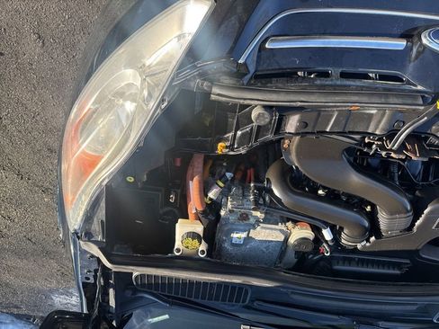 Used 2016 Ford C-MAX SE image 41