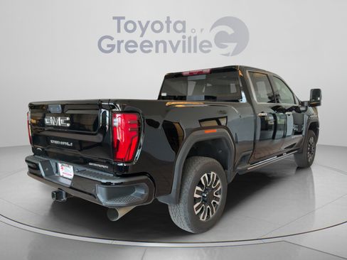 Used 2025 GMC Sierra 2500 Denali Ultimate w/ Max Trailering Package AWD/4WD image 6