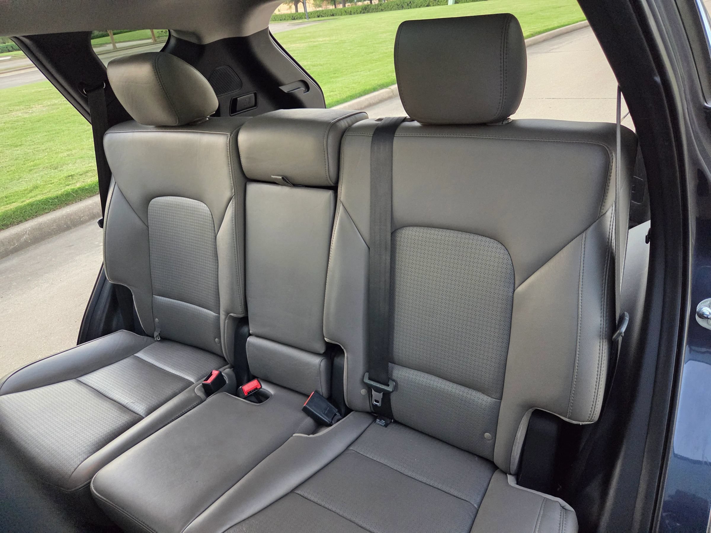 Used 2013 Hyundai Santa Fe Sport FWD image 4