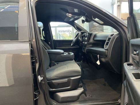 Used 2024 RAM 2500 Tradesman w/ Safety Group AWD/4WD image 35