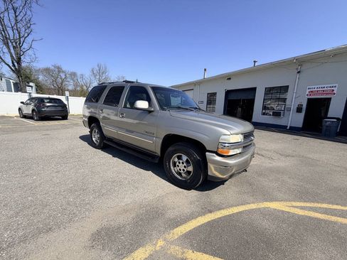 Used 2002 Chevrolet Tahoe LT AWD/4WD image 55