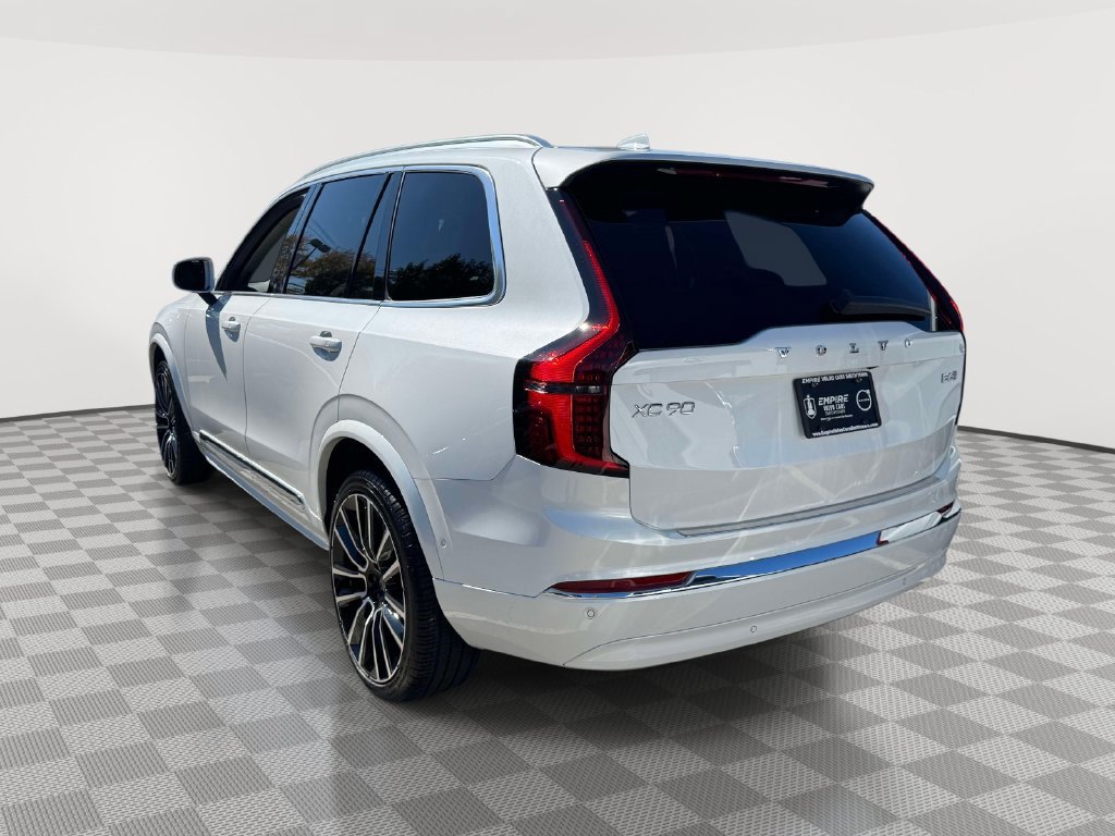 Used 2026 Volvo XC90 B6 Plus w/ Protection Package Premier AWD/4WD image 4