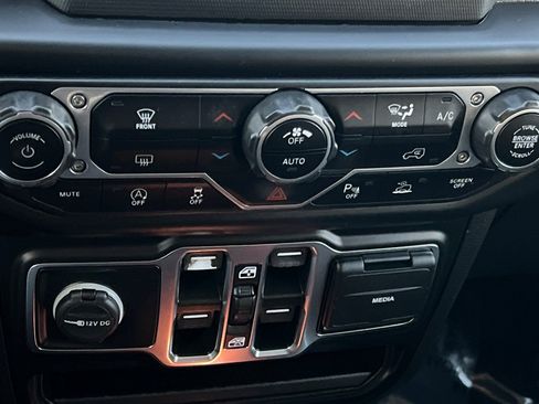 Used 2021 Jeep Wrangler Unlimited Sport image 20