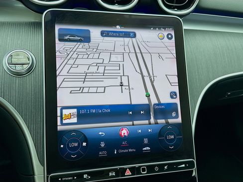 Used 2024 Mercedes-Benz C 300 Sedan image 9