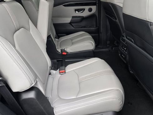 Used 2023 Honda Pilot EX-L image 14