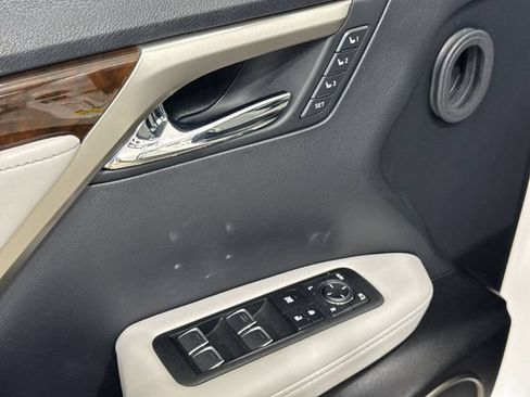 Used 2019 Lexus RX 350 AWD w/ Navigation Package image 23