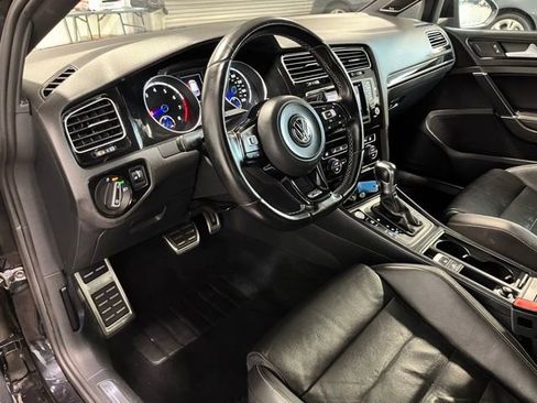 Used 2015 Volkswagen Golf R 4-Door image 19