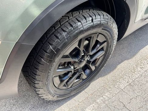 Certified 2025 Kia Telluride AWD image 5