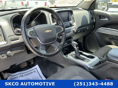 Used 2022 Chevrolet Colorado LT w/ Fleet Safety Package RWD image 20
